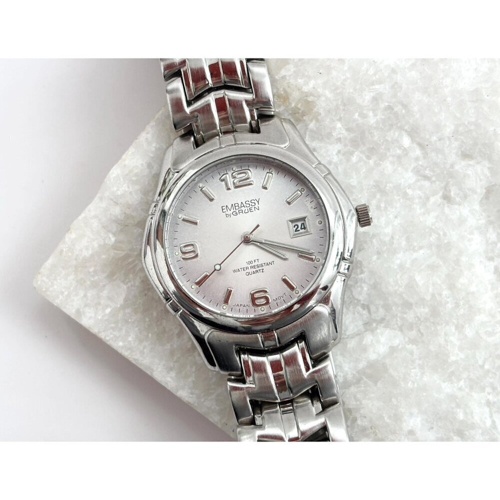 Embassy By Gruen Silver Toned Chainlink Analog Vintage Wristwatch - WORKS!  28mm